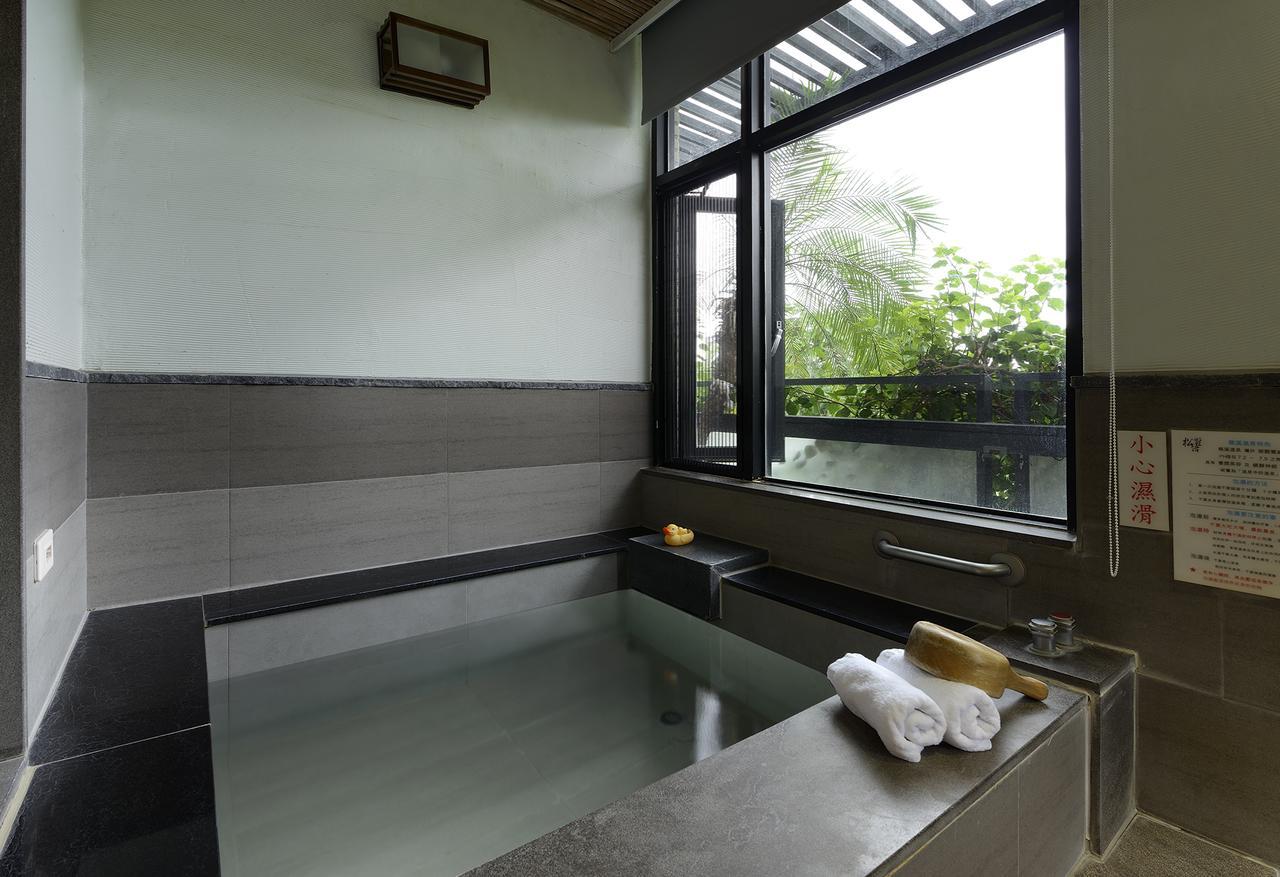 松語墅溫泉居 Pine Hot Spring Bed & Breakfast Jiaoxi Exterior foto